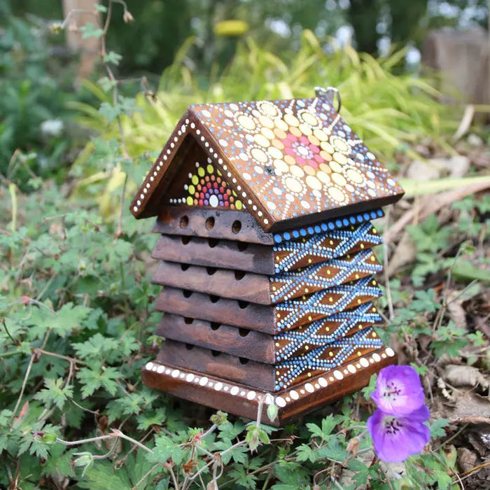 Artisan Bee Hotel - Bali Island Range - Chestnut Mill