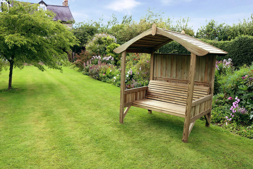 Burghley Arbour - Chestnut Mill