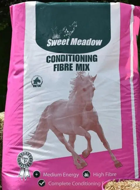 Sweet Meadow Conditioning Fibre Mix - 18 kg - Chestnut Mill